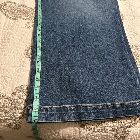 Jeans - Picture 4 of 8